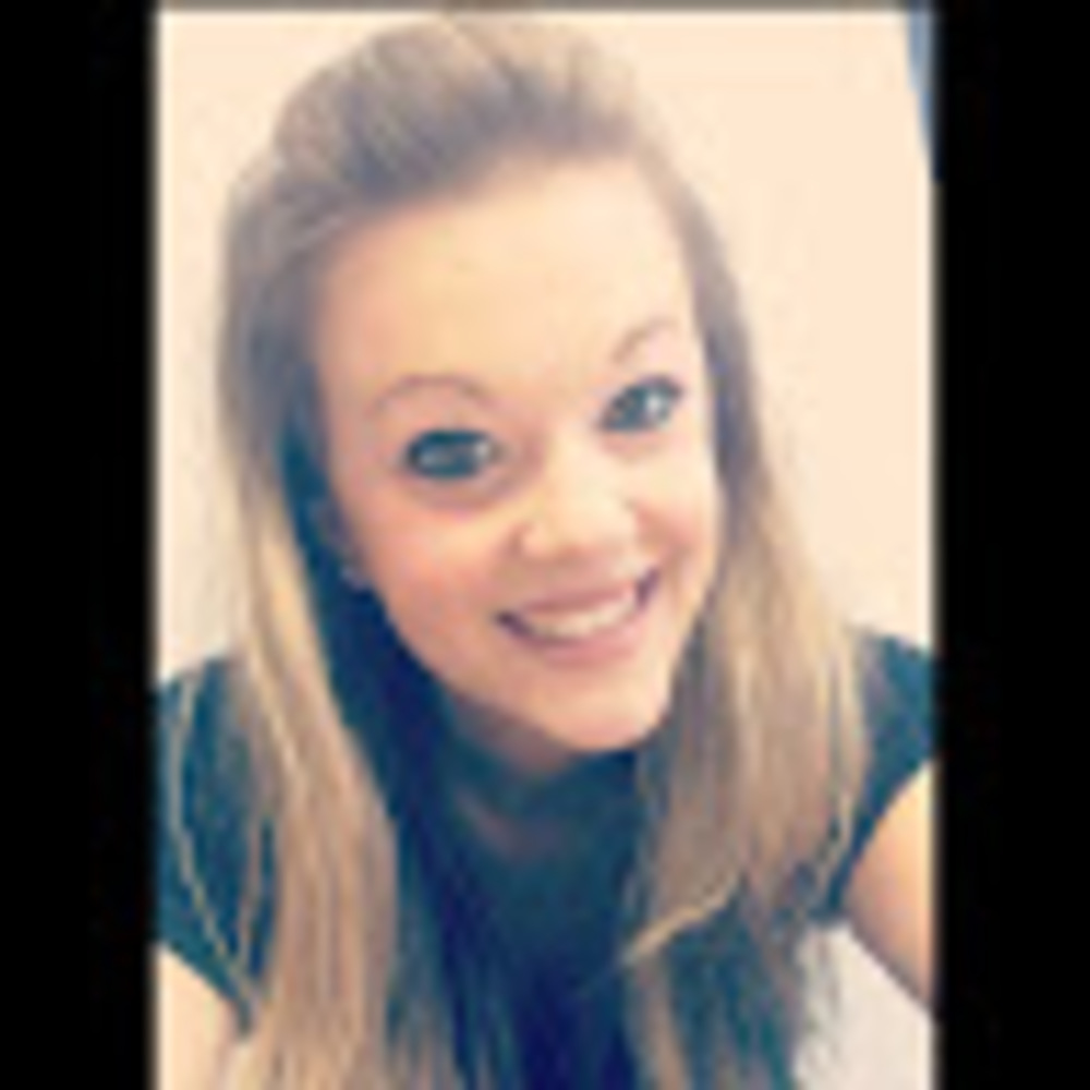 Meet your Posher, Kayla